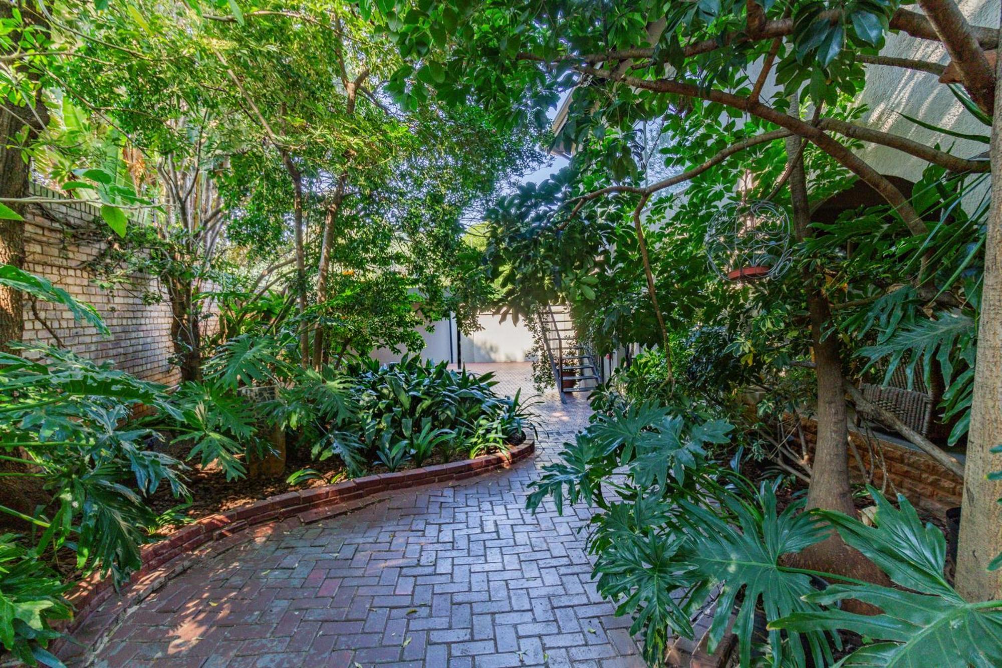 Pumleni Guesthouse Hartbeespoort Zewnętrze zdjęcie