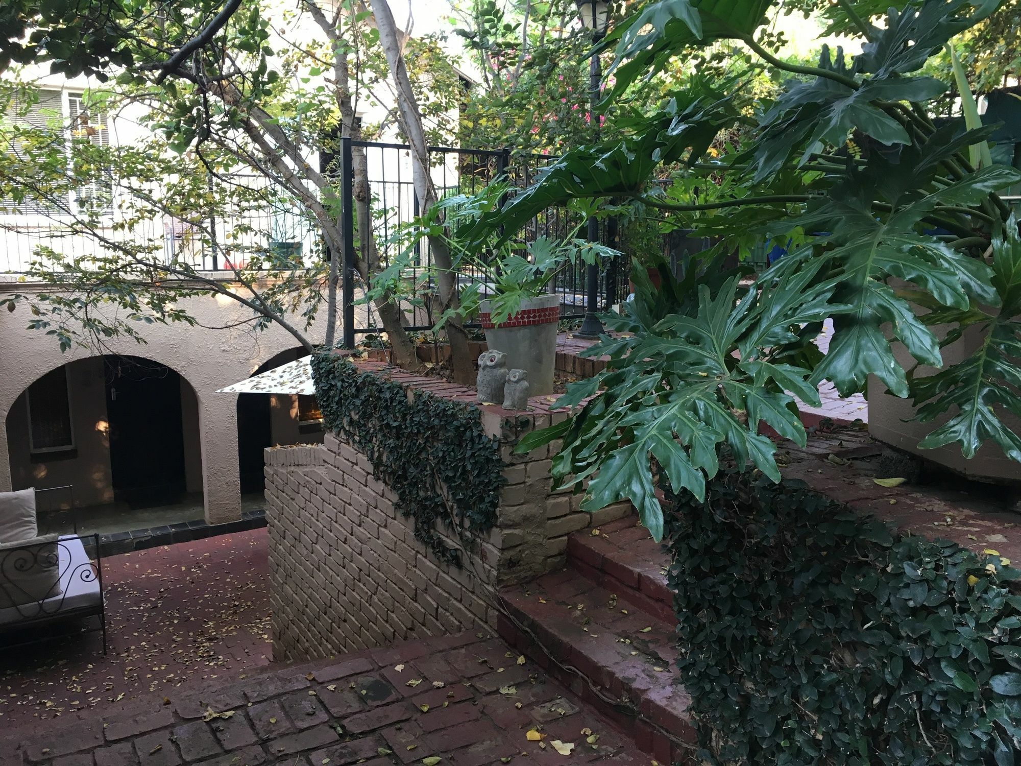 Pumleni Guesthouse Hartbeespoort Zewnętrze zdjęcie