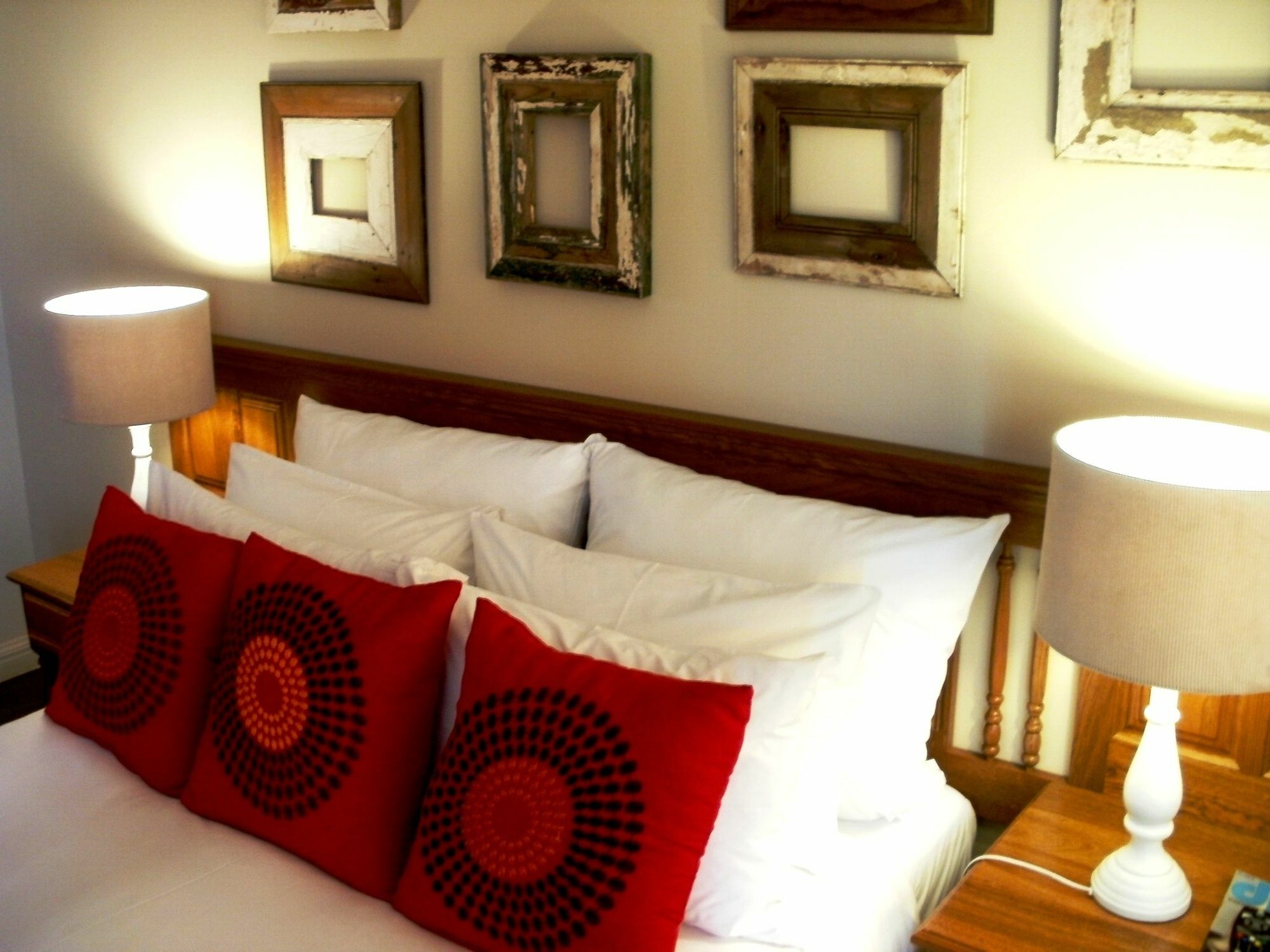 Pumleni Guesthouse Hartbeespoort Zewnętrze zdjęcie